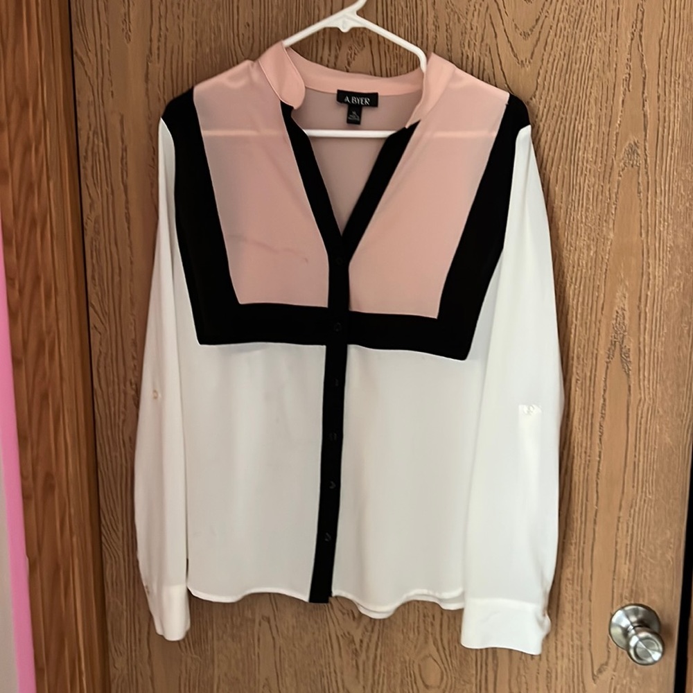 Lightweight blouse